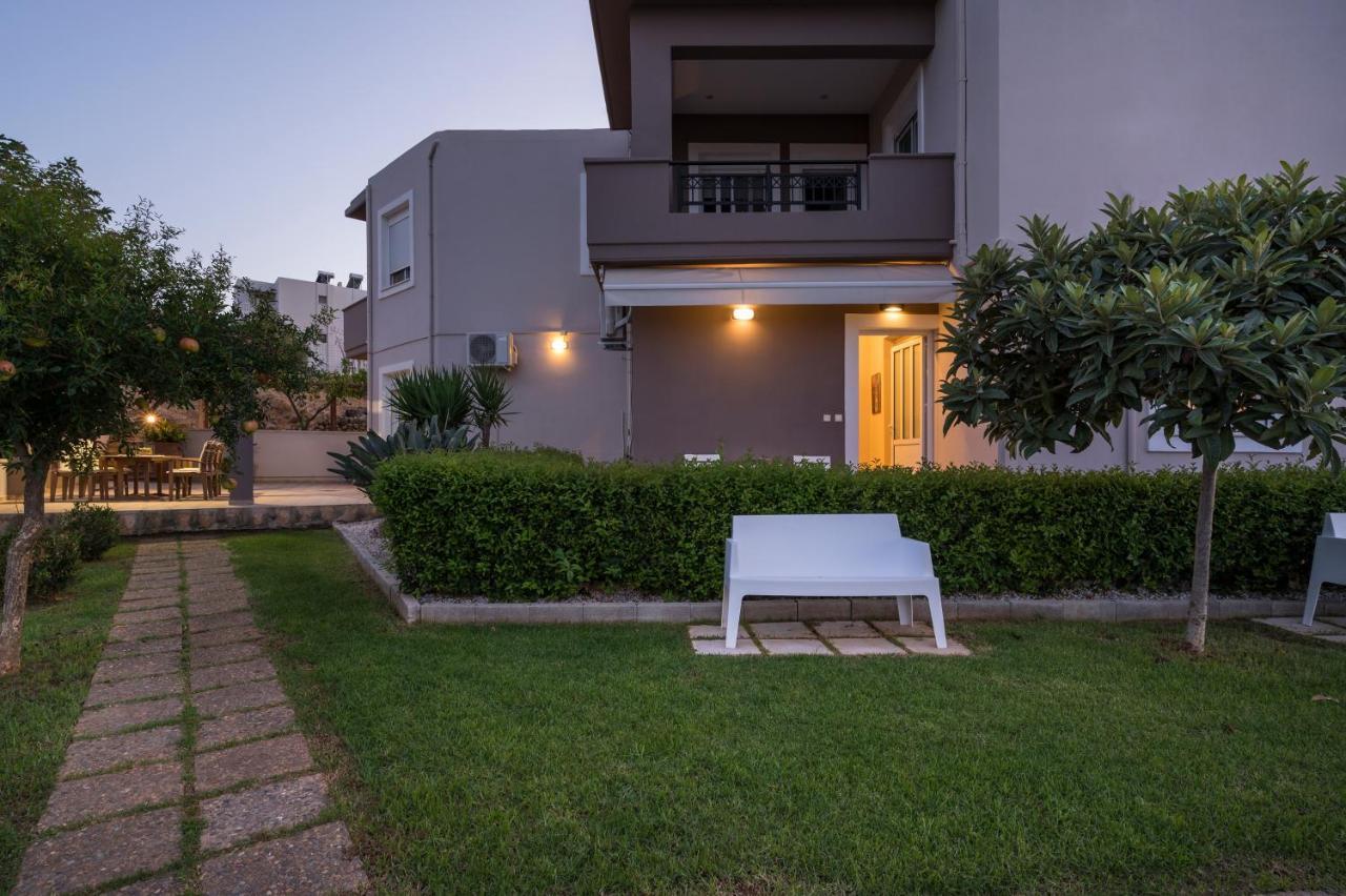 Tholos Apartments Ханья Экстерьер фото