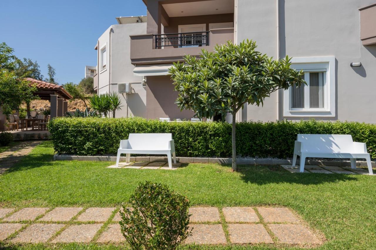 Tholos Apartments Ханья Экстерьер фото