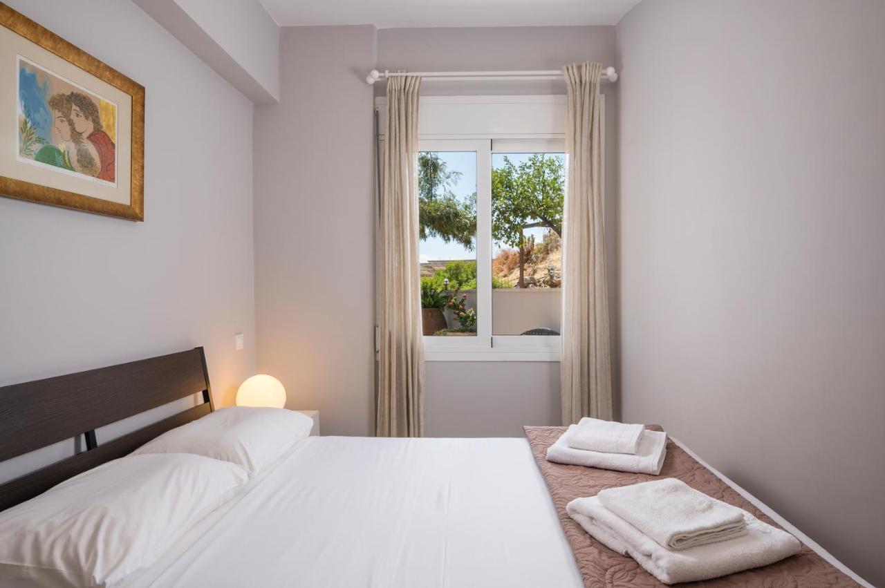 Tholos Apartments Ханья Экстерьер фото